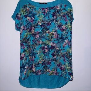 Relativity women’s size small short sleeve blouse blue purple green floral print